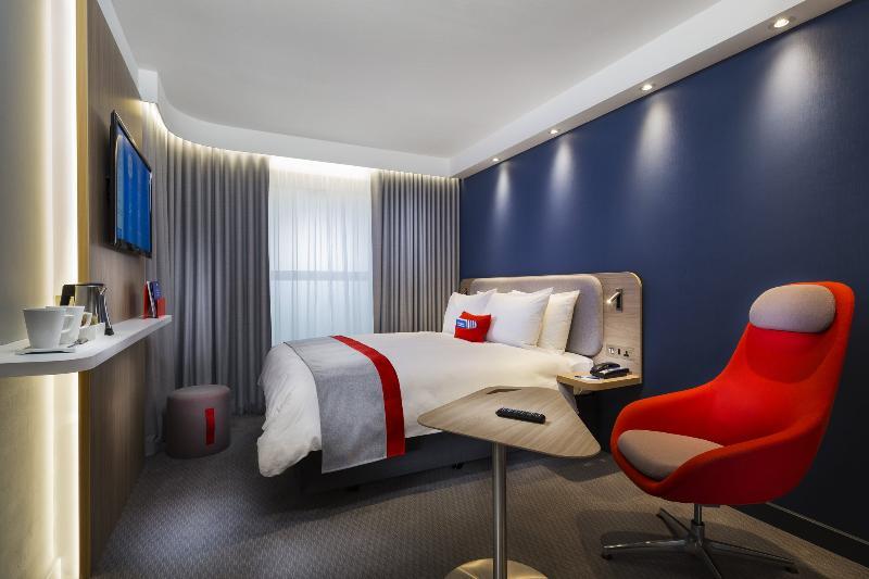 Holiday Inn Express Astana - Turan Eksteriør billede